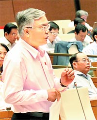 http://daibieunhandan.vn/media/14/11/141124210931062/Pham-duc-chau-200.jpg